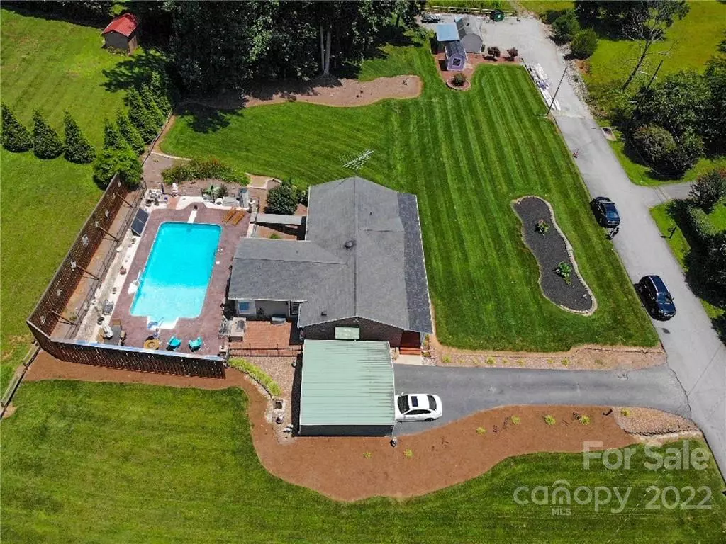 Jonesville, NC 28642,109 East ST