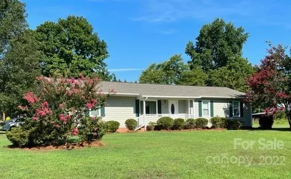 208 Monte Vista RD, Statesville, NC 28625