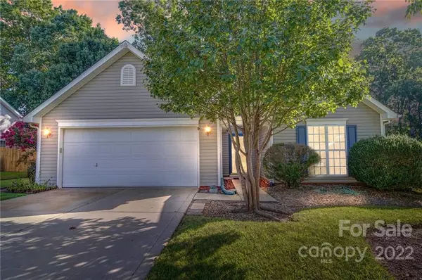 2416 Ivy Run DR, Indian Trail, NC 28079