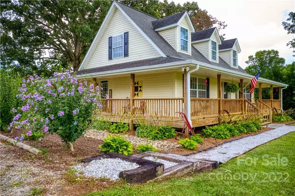 Horse Shoe, NC 28742,140 Kyndra Knoll LN