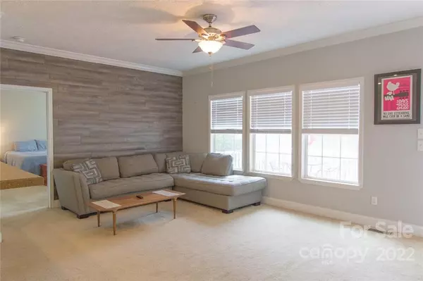 Candler, NC 28715,21 Little Pole Creek DR