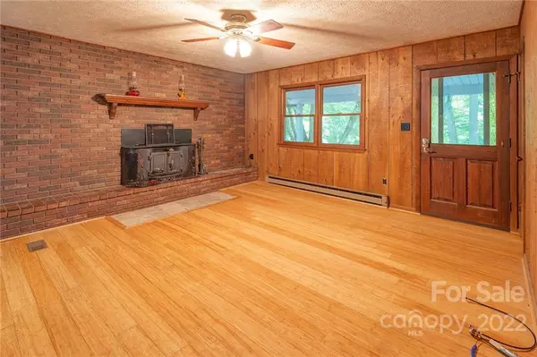 Weaverville, NC 28787,90 Beech Valley Estate