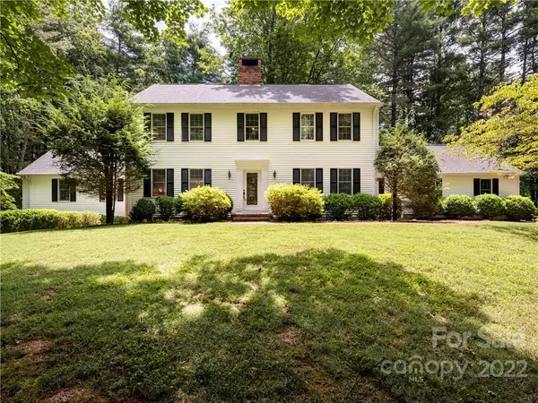 Weaverville, NC 28787,18 Twin Hills DR