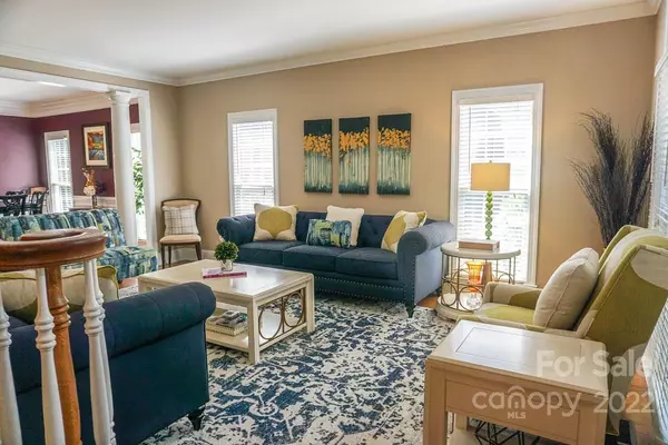 Hickory, NC 28601,222 40th Avenue DR NW