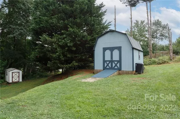 Asheville, NC 28806,401 Gray CT