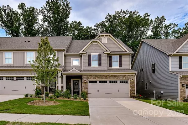 135 Lanyard DR #E, Mooresville, NC 28117