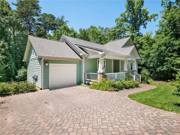 Biltmore Lake, NC 28715,33 Gray Duster CIR