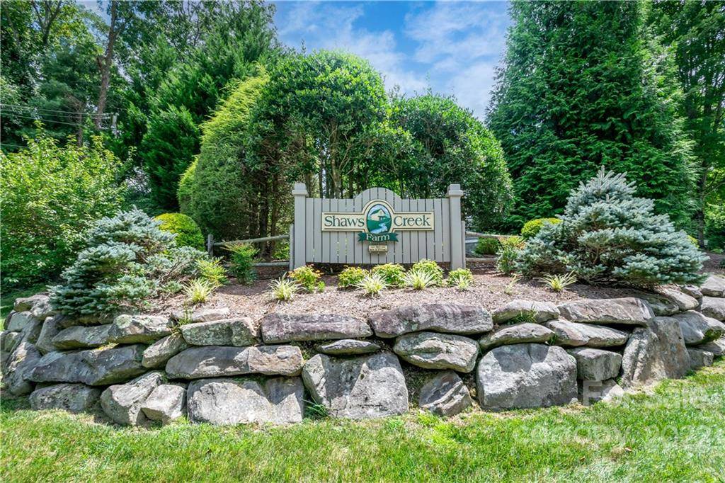 Hendersonville, NC 28739,222 Shaws Creek Farm RD