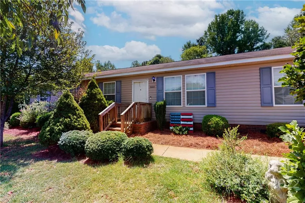Stanley, NC 28164,3004 Drake DR