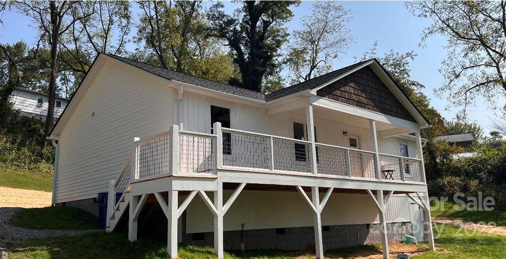 53 Sharptown RD, Canton, NC 28716