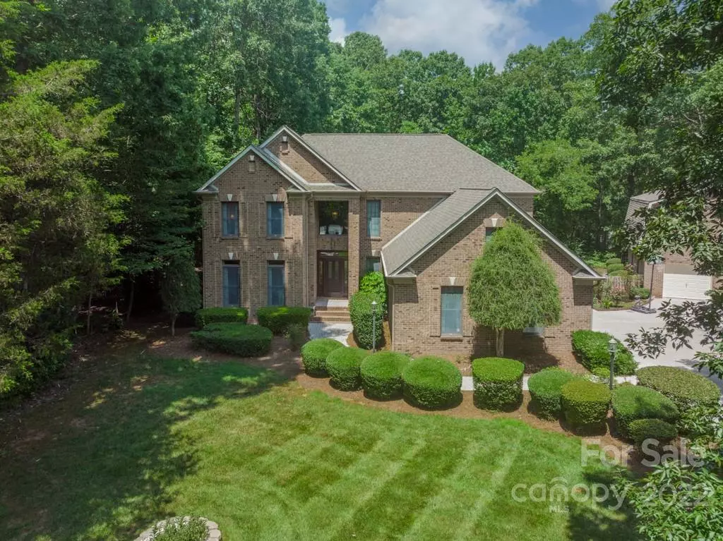 Indian Trail, NC 28079,604 Post Oak CT