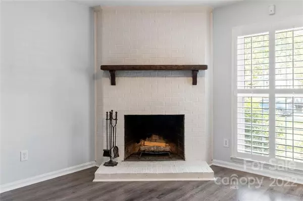 Charlotte, NC 28210,9214 Vicksburg Park CT