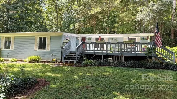 149 Stockwood LN, Stanley, NC 28164