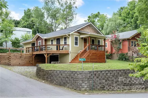 12 North ST, Asheville, NC 28801