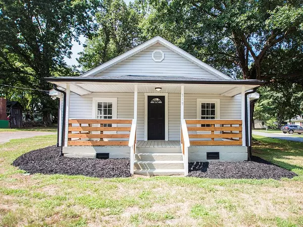 Lowell, NC 28098,319 Caroline AVE