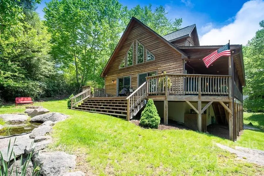 260 Greenbriar RD, Beech Mountain, NC 28604