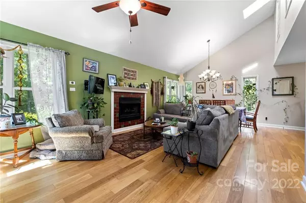 Weaverville, NC 28787,45 High Country RD