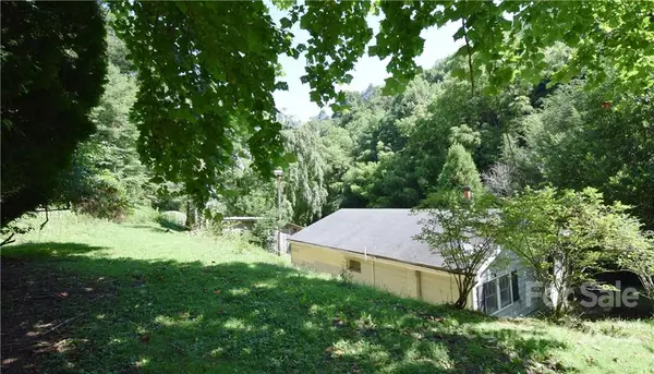 Green Mountain, NC 28740,84 Hopson HOLW