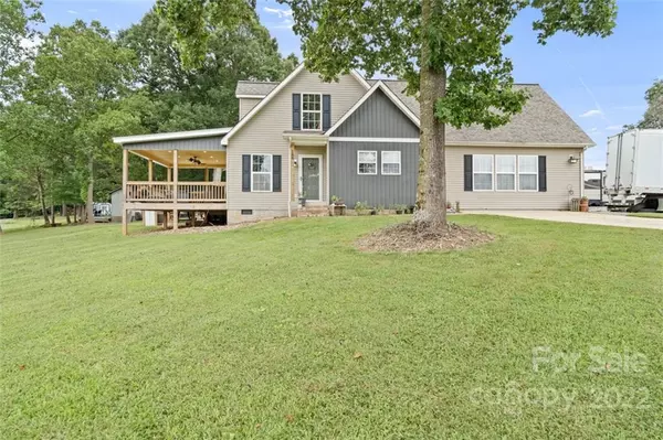180 Jaycee Park LOOP, Taylorsville, NC 28681