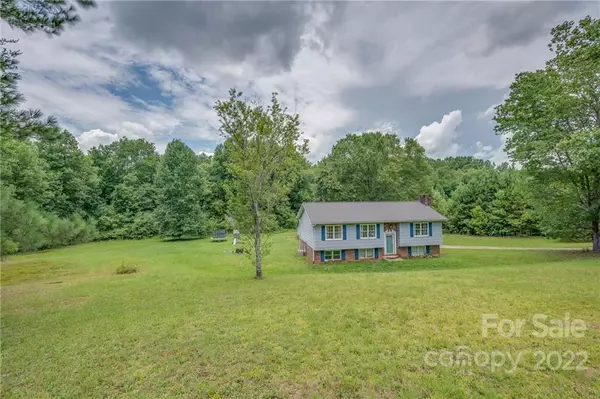 Rutherfordton, NC 28139,220 Homestead LN