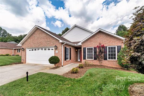 Lenoir, NC 28645,1273 Wexford Village CIR