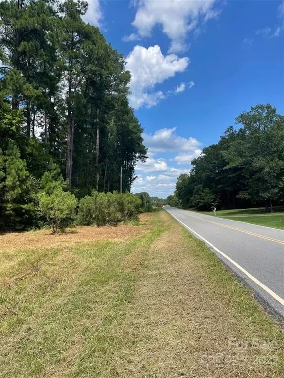 1511 Dutch RD, Mount Pleasant, NC 28124