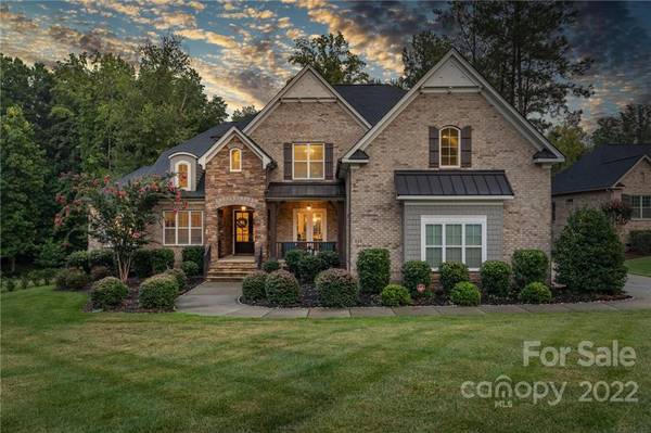 212 Wheatberry Hill DR, Matthews, NC 28104