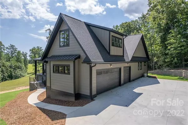 Columbus, NC 28722,61 Taddington CIR