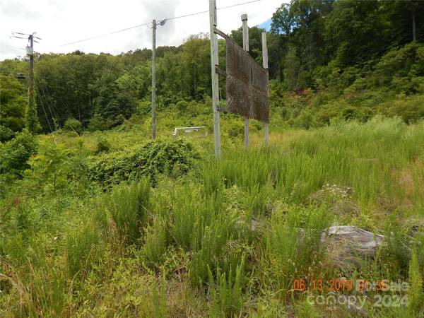 Waynesville, NC 28785,00 Great Smoky Mountain Expy HWY #8039