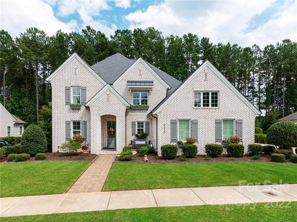 9026 Golden Rock LN, Huntersville, NC 28078