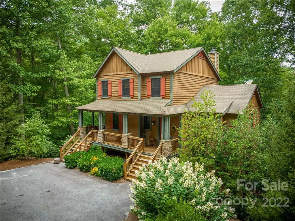 Tuckasegee, NC 28783,83 Allspice CT