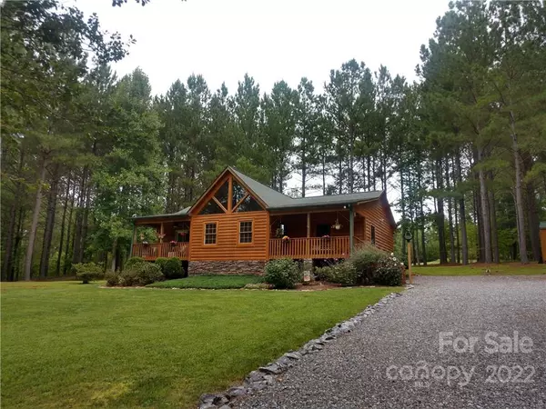 442 Whitestone CIR, Union Mills, NC 28167