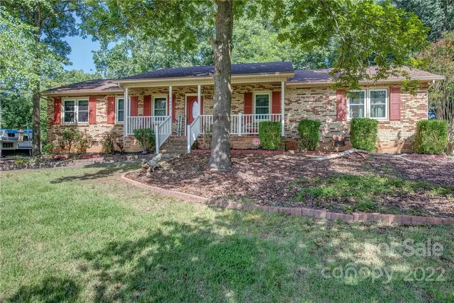 4003 Wimbledon DR, Dallas, NC 28034