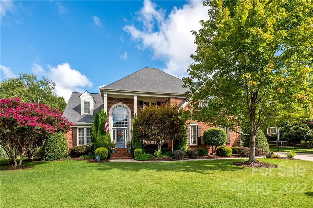 Huntersville, NC 28078,9705 Waterton CT