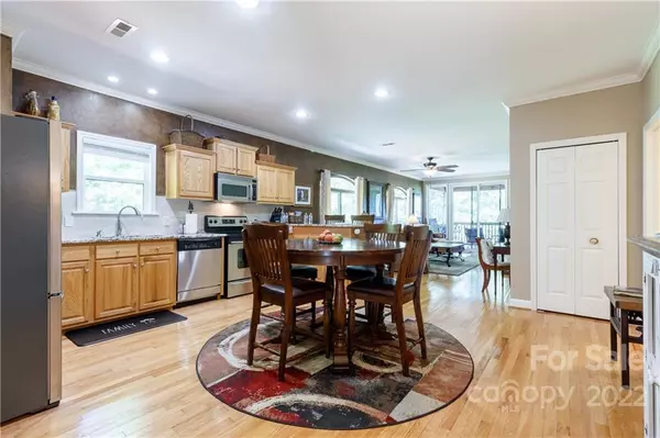 Lake Toxaway, NC 28747,30 Lower Tanglewood RD E #203