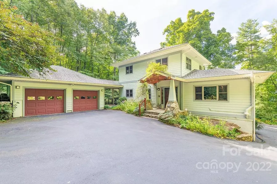 24 Ridgeview WAY, Asheville, NC 28803