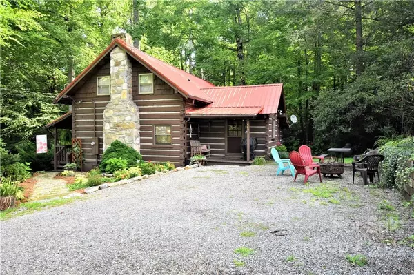 Maggie Valley, NC 28751,443 Timberline DR