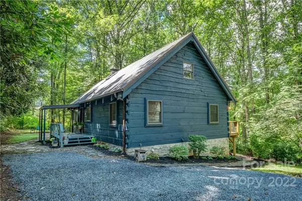 Waynesville, NC 28786,1305 Old Balsam RD