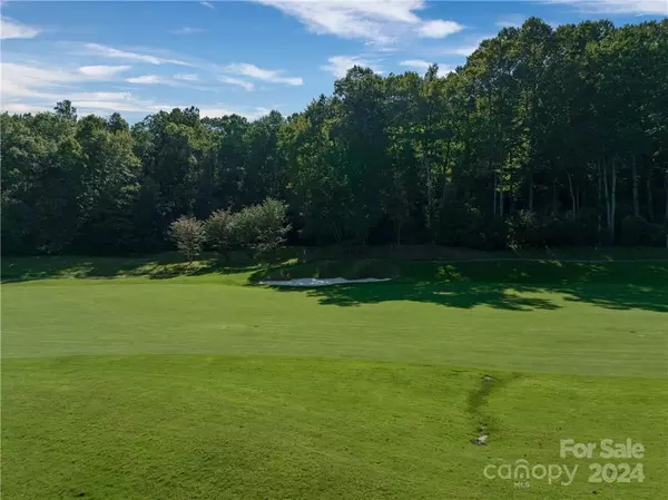 J45/46 Keowee TRL #J46, Lake Toxaway, NC 28747