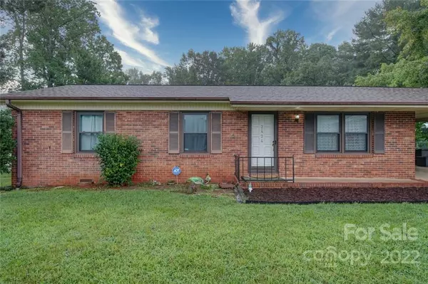 2424 Belle Terre RD, Statesville, NC 28625