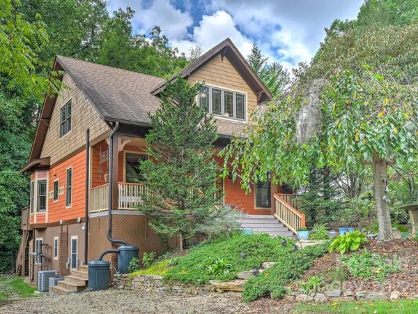 7 Ravenna ST, Asheville, NC 28803