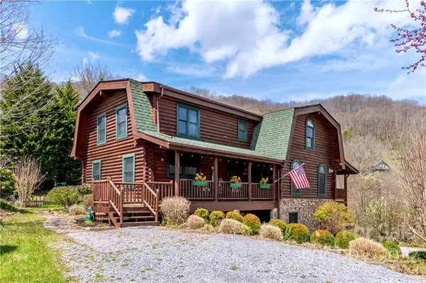 Waynesville, NC 28785,40 Yarrow RD