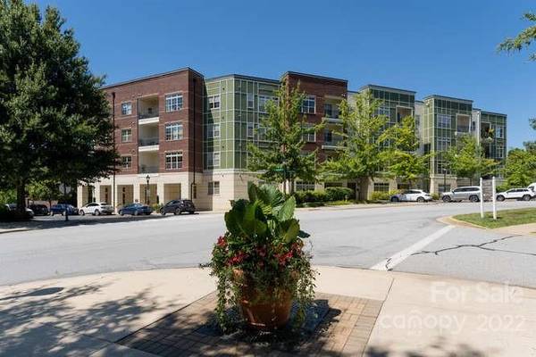 42 Schenck Pkwy #101, Asheville, NC 28803