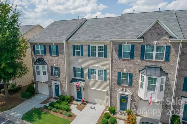 6200 Rockefeller LN, Charlotte, NC 28210