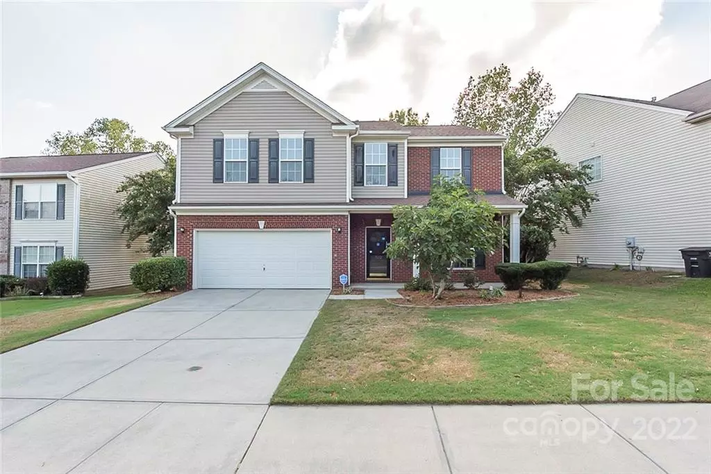 Tega Cay, SC 29708,7632 Black Hawk LN