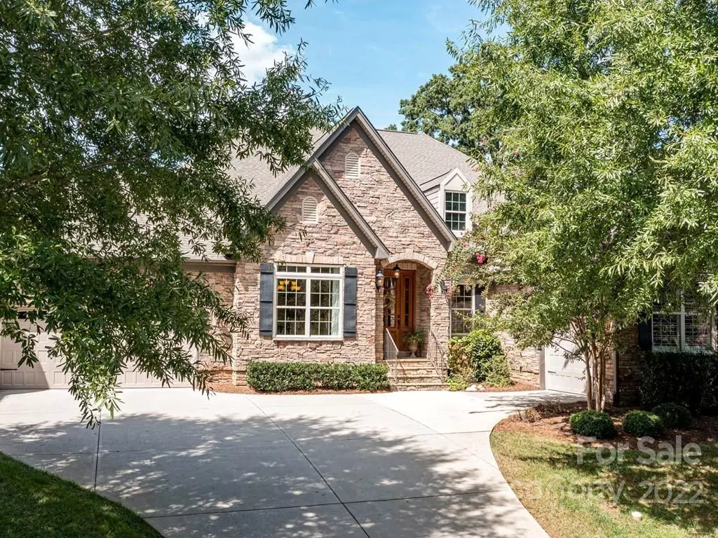 Charlotte, NC 28277,5902 Copperleaf Commons CT