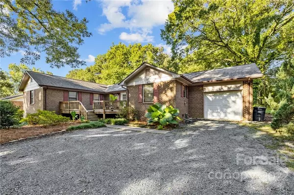 Matthews, NC 28104,15008 Pawnee TRL #38