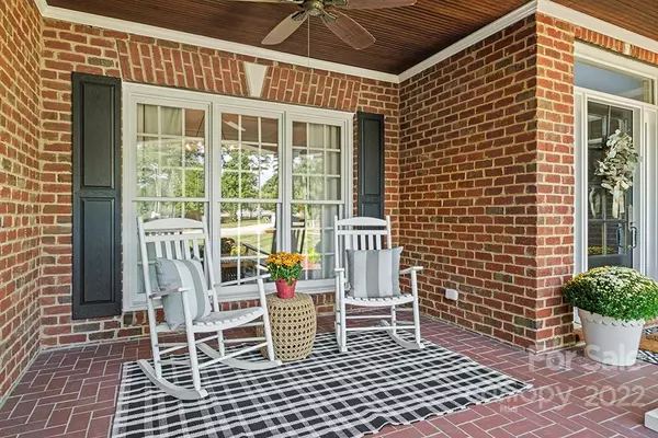 Mooresville, NC 28117,107 Waterhouse CT