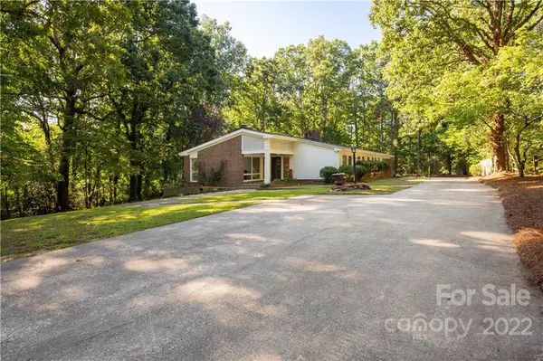 Lancaster, SC 29720,981 Sherwood CIR