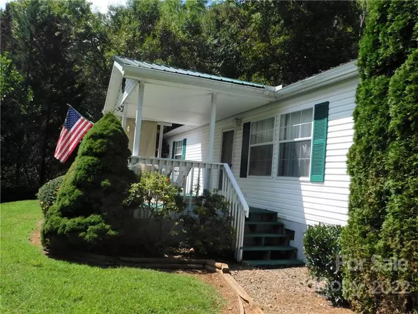 Waynesville, NC 28786,411 4th ST